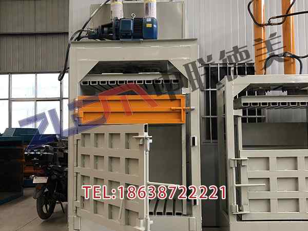 四川彩鋼瓦打包機(jī)特點(diǎn)